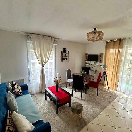Heyzie Apartment ปงโตล-กงโบล ภายนอก รูปภาพ